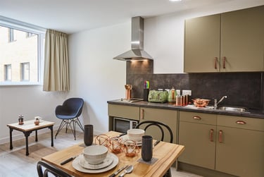 1 bed flat, Blackhorse Lane, Walthamstow, London, E176SX - Image 1